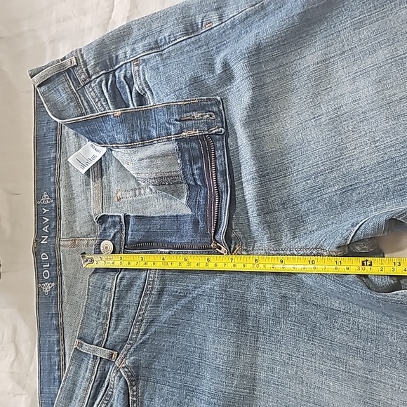 Old Navy Light blue Faded Stretch Hi-Rise Flare Jeans sz 16 R - Picture 2 of 9